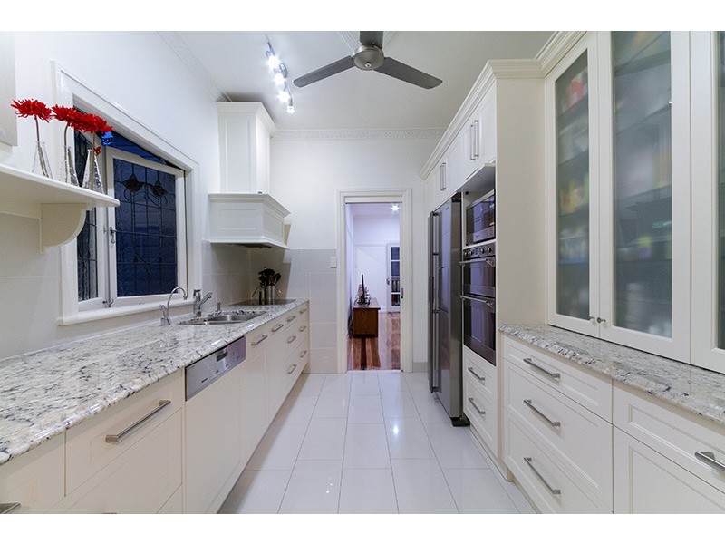 90 Mareeba Road, Ashgrove QLD 4060