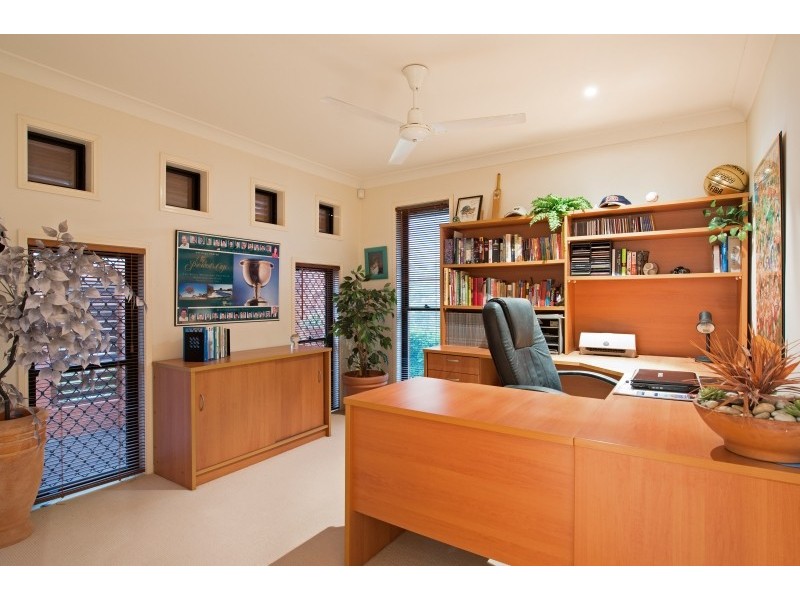 31 Ironbark Place, Bridgeman Downs QLD 4035