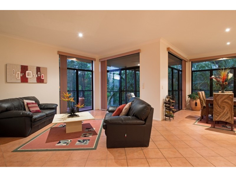 31 Ironbark Place, Bridgeman Downs QLD 4035