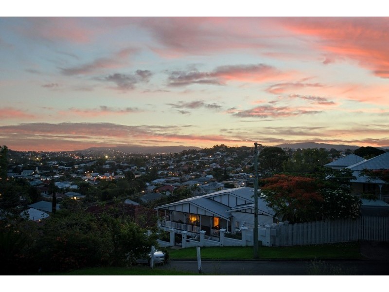 50 Paling Avenue, Wilston QLD 4051