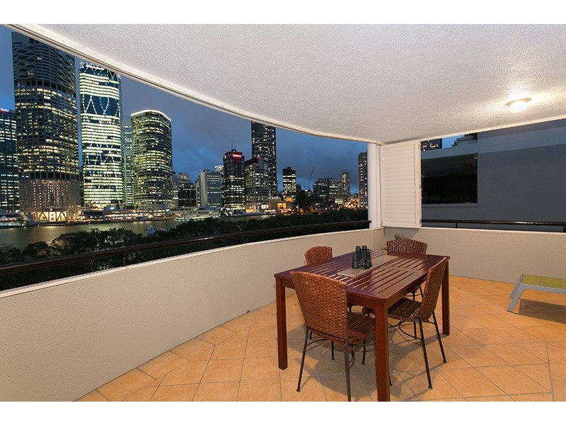 228/36 MacDonald Street, Kangaroo Point QLD 4169