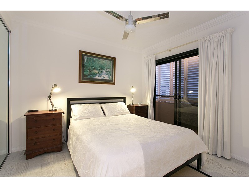 228/36 MacDonald Street, Kangaroo Point QLD 4169