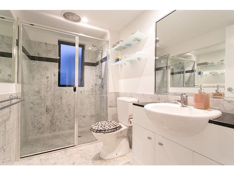 228/36 MacDonald Street, Kangaroo Point QLD 4169