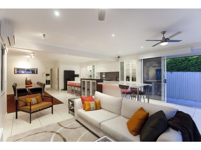 11 Praed Street, Red Hill QLD 4059