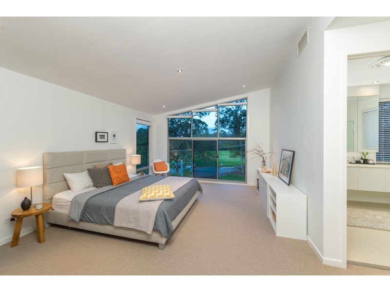 32 David Avenue, Bardon QLD 4065