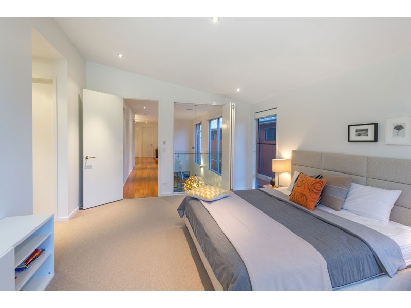 32 David Avenue, Bardon QLD 4065