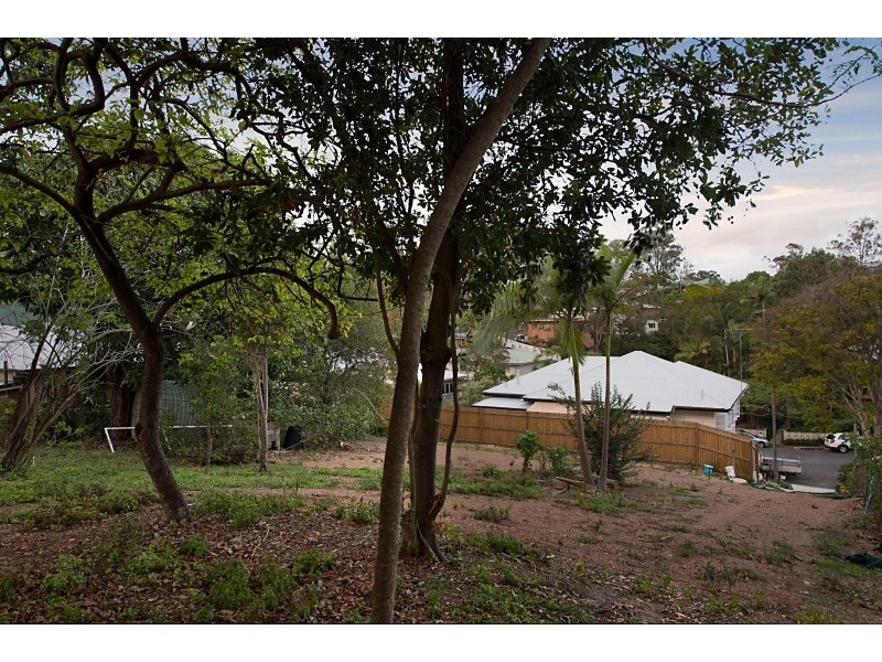 86 Gerler Street, Bardon QLD 4065