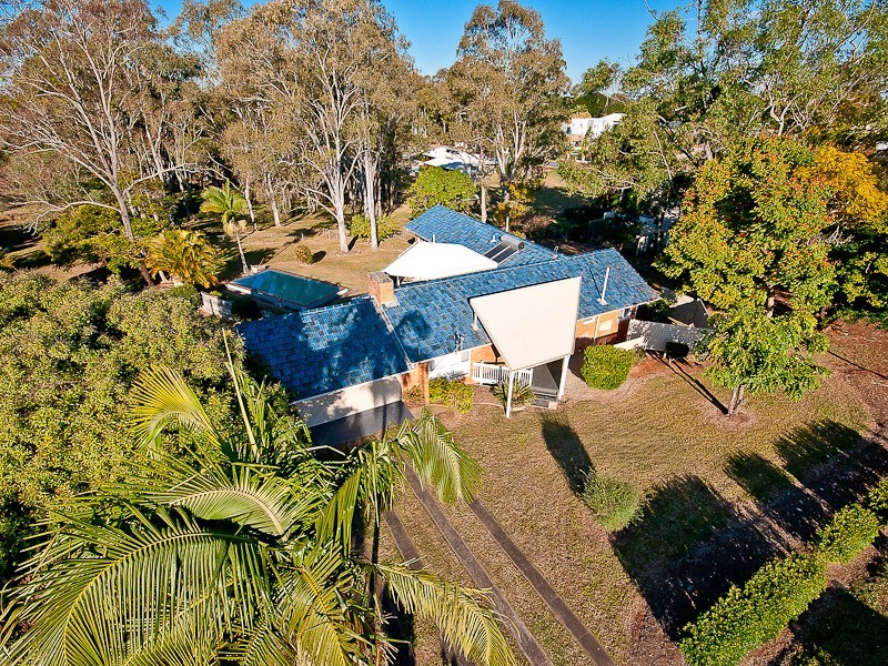 61 Retreat Street, Bridgeman Downs QLD 4035