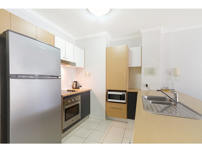 65/15 Goodwin Street, Kangaroo Point QLD 4169