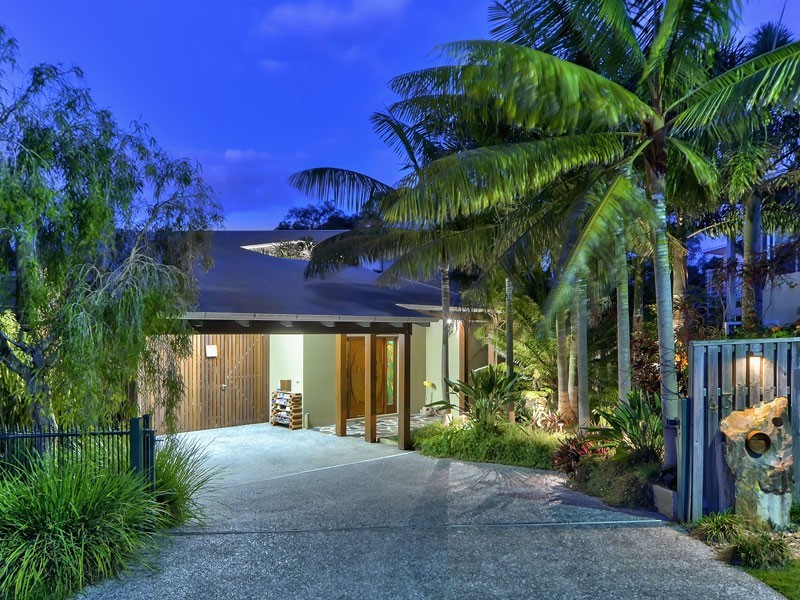 43 Lilley Road, Bardon QLD 4065