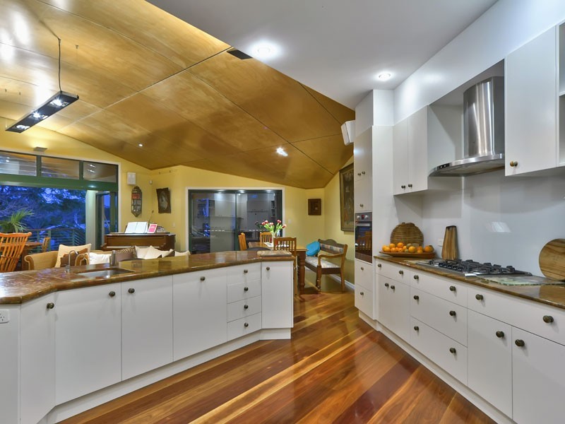 43 Lilley Road, Bardon QLD 4065