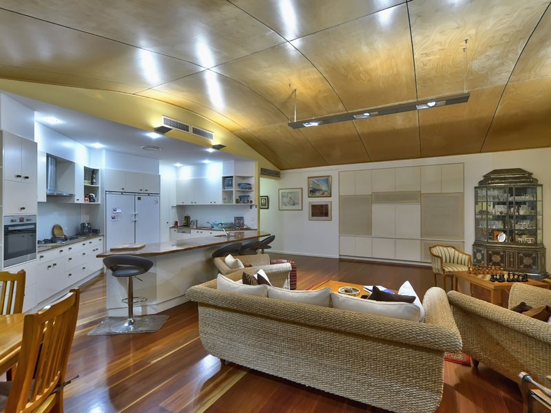 43 Lilley Road, Bardon QLD 4065