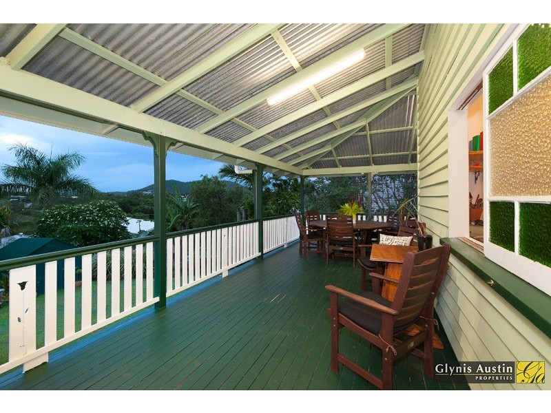 74 Lewin Street, Bardon QLD 4065