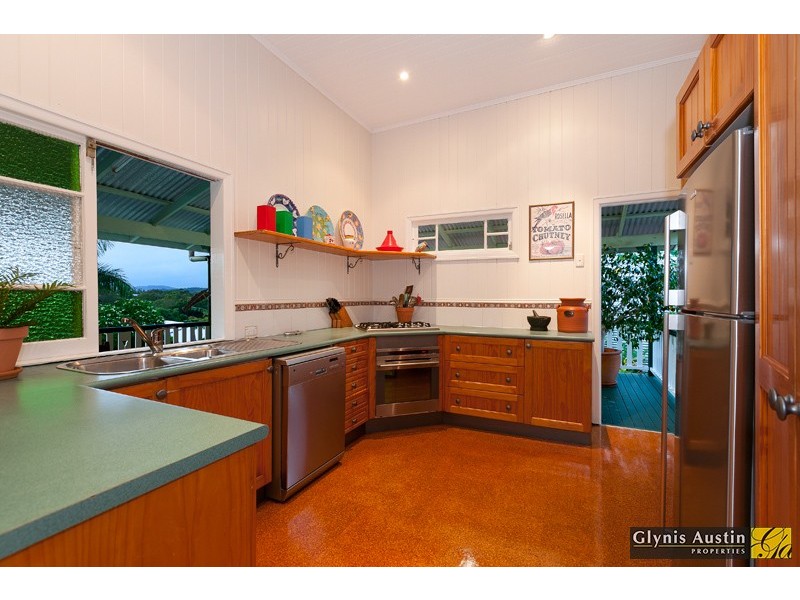 74 Lewin Street, Bardon QLD 4065