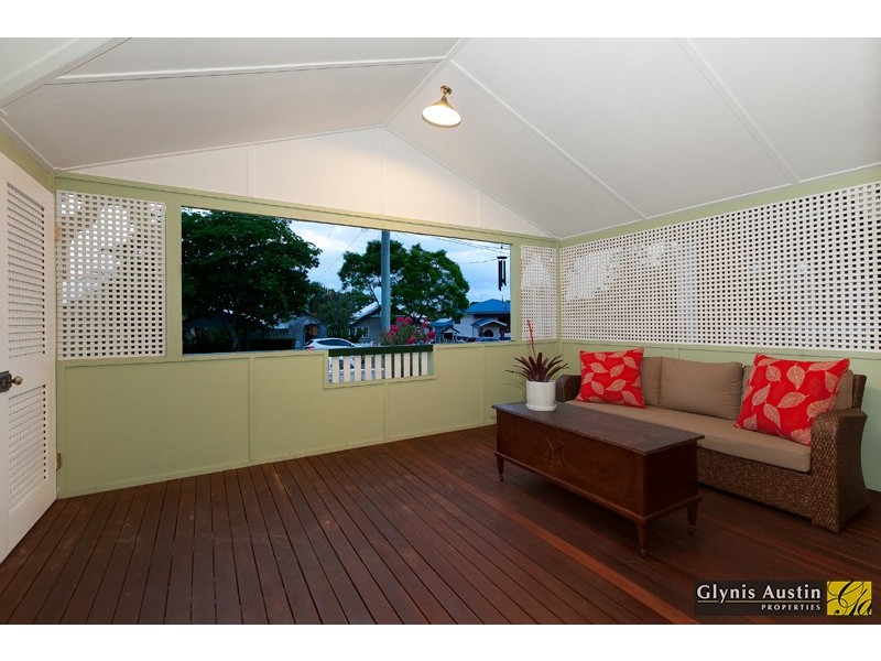 74 Lewin Street, Bardon QLD 4065