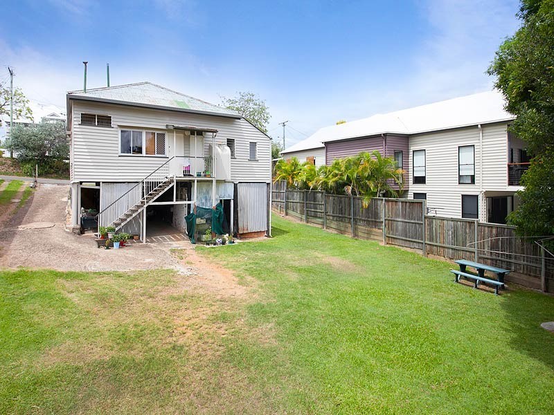 16 Penrose Street, Auchenflower QLD 4066