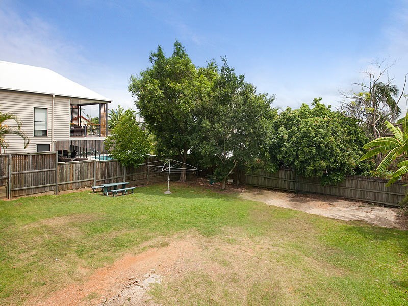 16 Penrose Street, Auchenflower QLD 4066