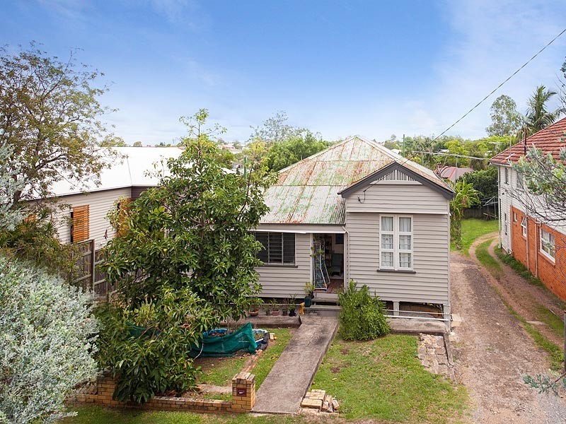 16 Penrose Street, Auchenflower QLD 4066