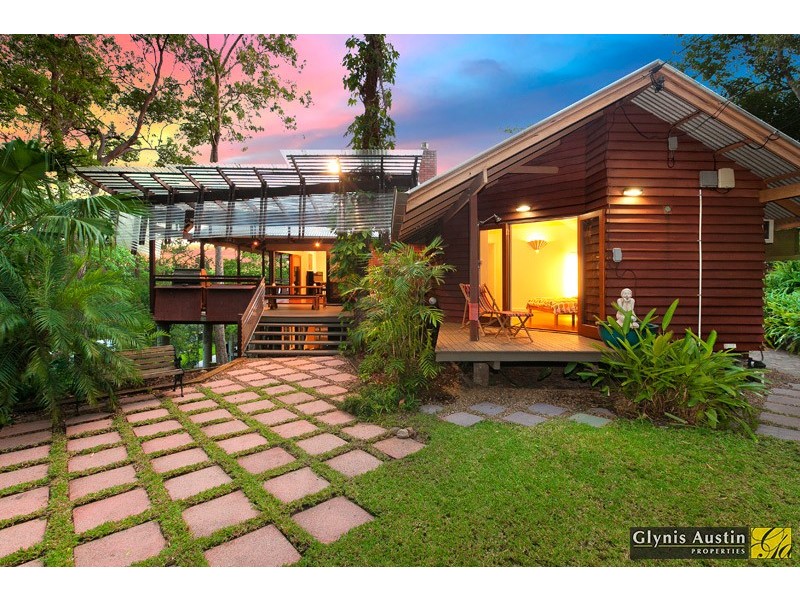 27 Walter Street, Toowong QLD 4066