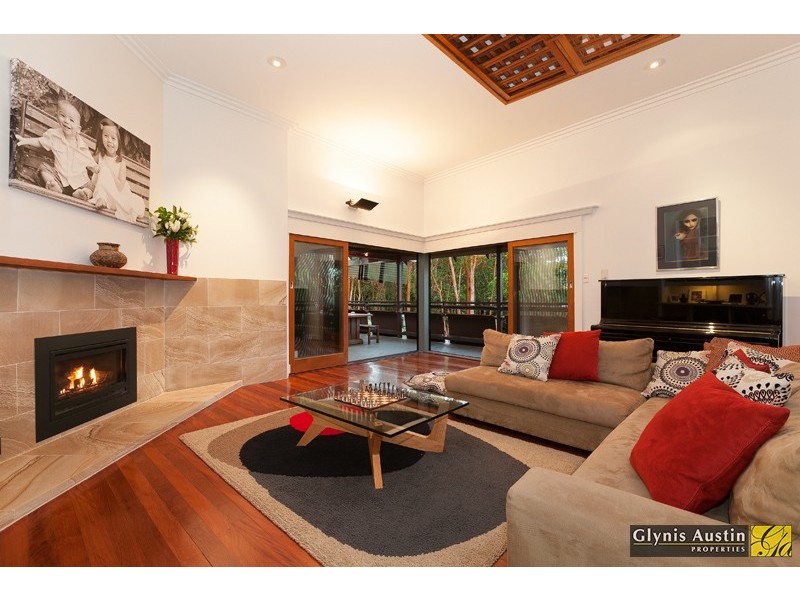 27 Walter Street, Toowong QLD 4066