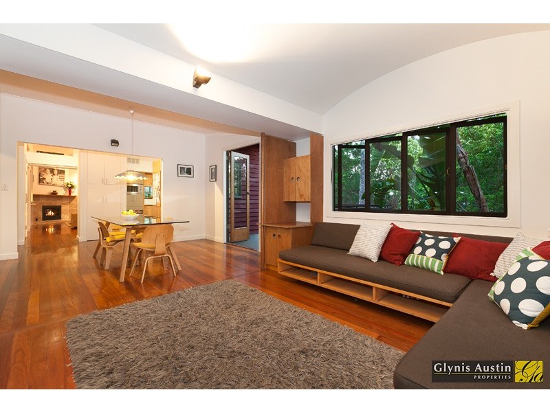 27 Walter Street, Toowong QLD 4066