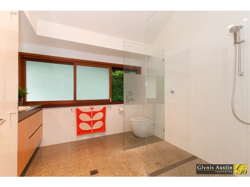 27 Walter Street, Toowong QLD 4066