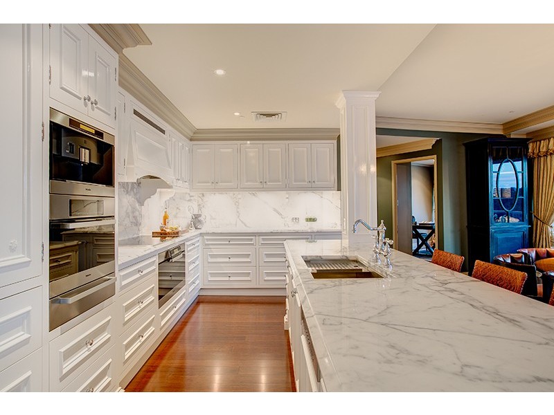 21 Pixley Street, Kangaroo Point QLD 4169