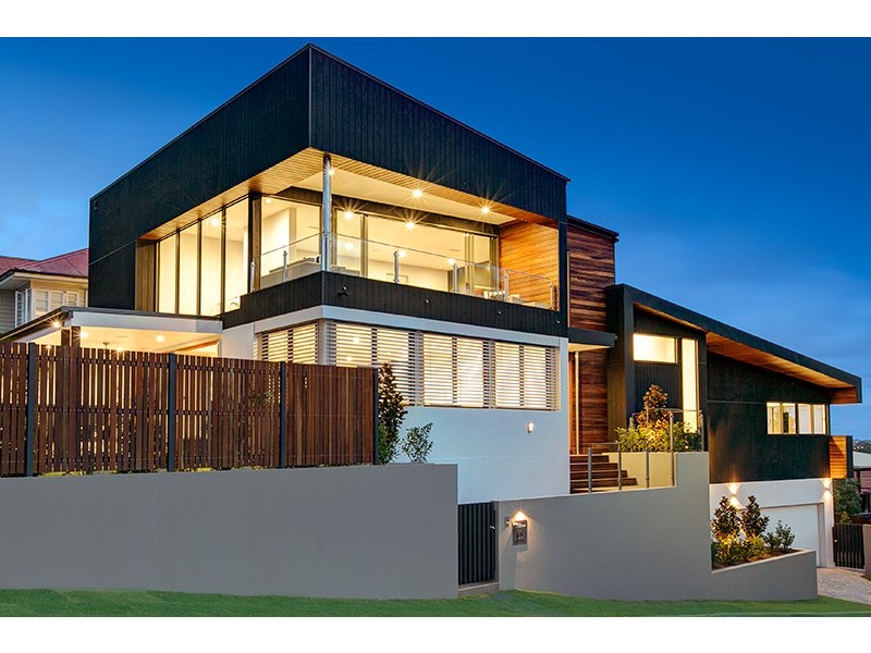 105 Fifth Avenue, Balmoral QLD 4171