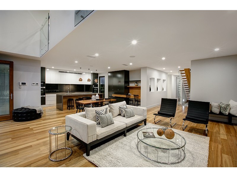 105 Fifth Avenue, Balmoral QLD 4171