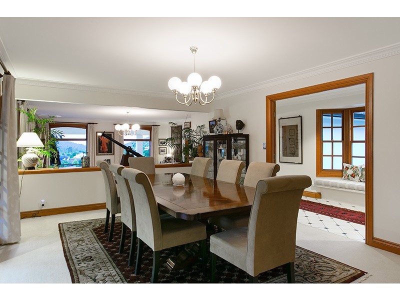 25 Walsall Street, The Gap QLD 4061