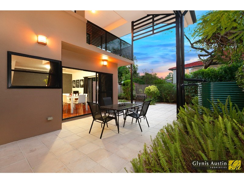 4/121 Indooroopilly Road, Taringa QLD 4068