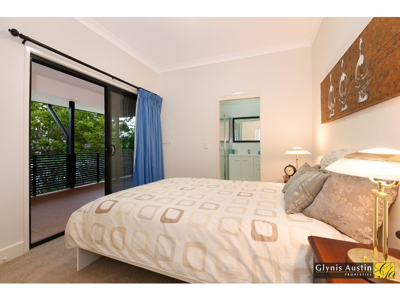 4/121 Indooroopilly Road, Taringa QLD 4068