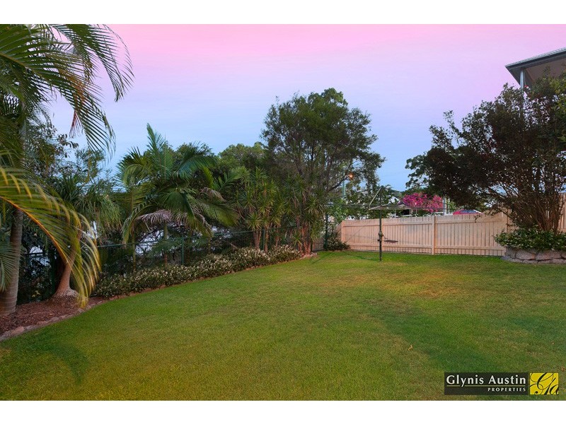 5 Bearsden Avenue, Newmarket QLD 4051