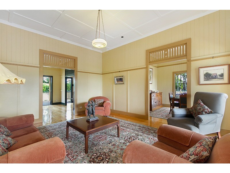 43 Volga Crescent, Indooroopilly QLD 4068