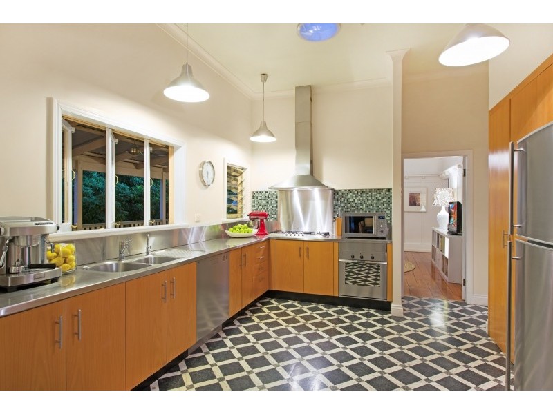 67 Gerler Street, Bardon QLD 4065