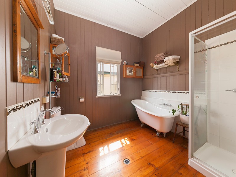 34 Hadfield Street, Windsor QLD 4030