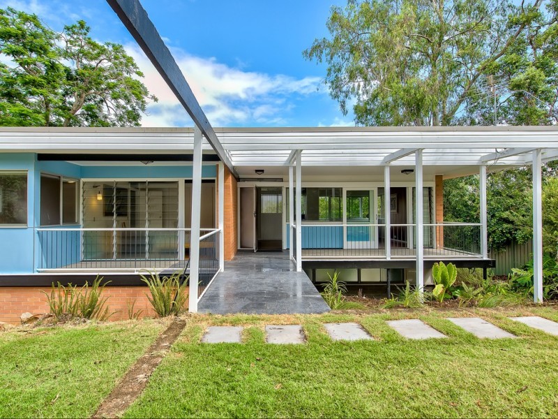 17 D’Aguilar Road, The Gap QLD 4061