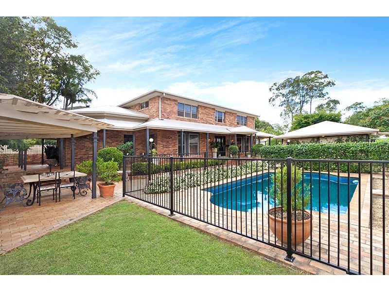 11 Vakuta Street, Fig Tree Pocket QLD 4069