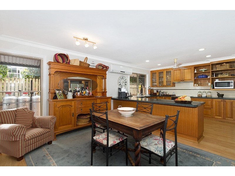 11 Vakuta Street, Fig Tree Pocket QLD 4069