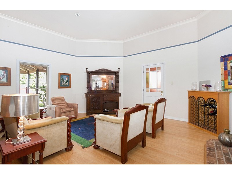 11 Vakuta Street, Fig Tree Pocket QLD 4069