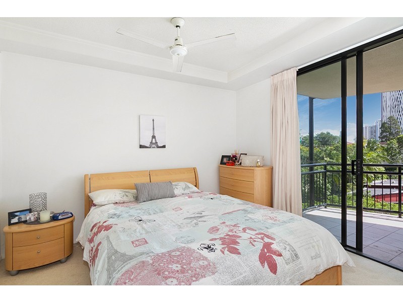 44/15 Goodwin Street, Kangaroo Point QLD 4169
