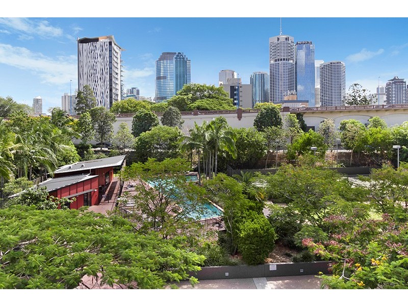 44/15 Goodwin Street, Kangaroo Point QLD 4169
