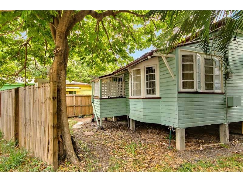 139 Sylvan Road, Toowong QLD 4066