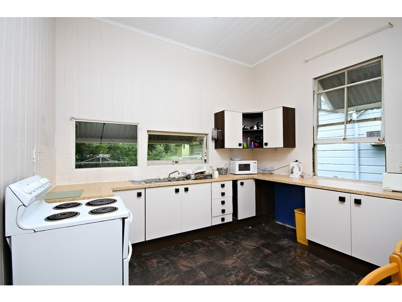 139 Sylvan Road, Toowong QLD 4066