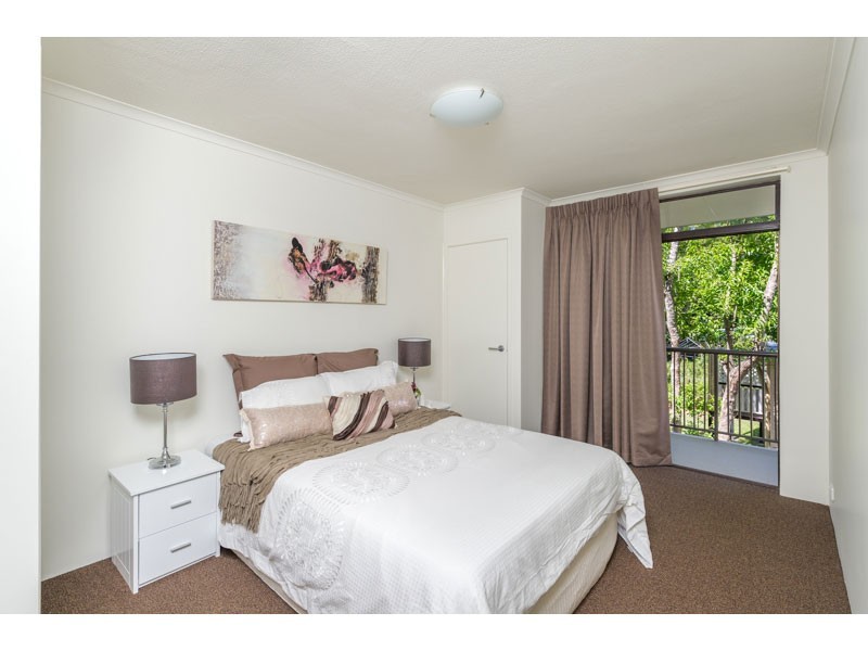4/76 Herston Road, Kelvin Grove QLD 4059