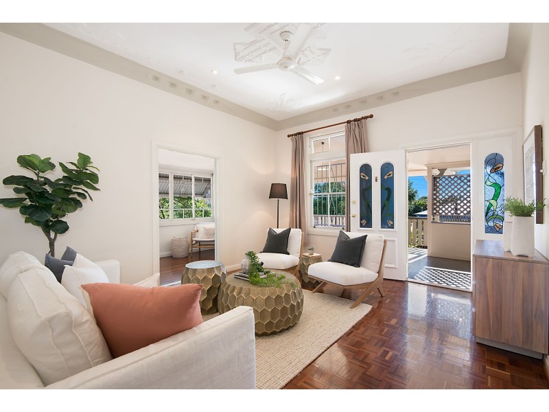 34 Arthur Terrace, Red Hill QLD 4059