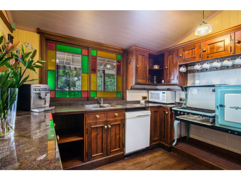 47 Arthur Tce, Red Hill QLD 4059