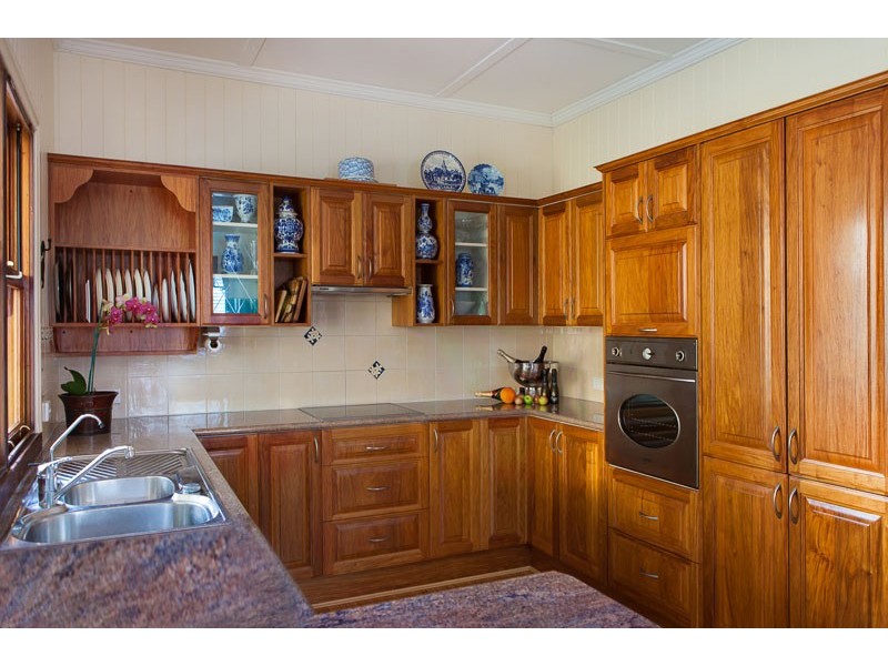 174 Simpsons Road, Bardon QLD 4065