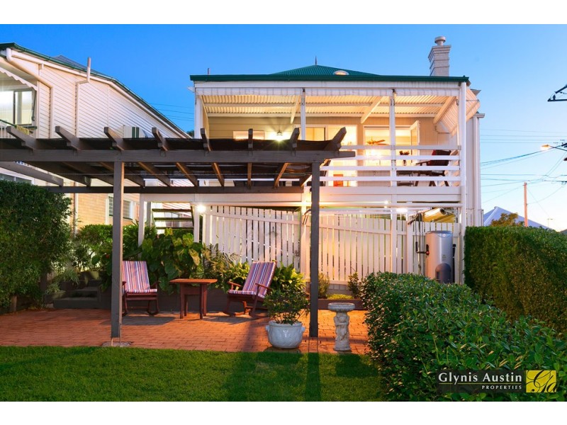 9 Kennedy Terrace, Paddington QLD 4064