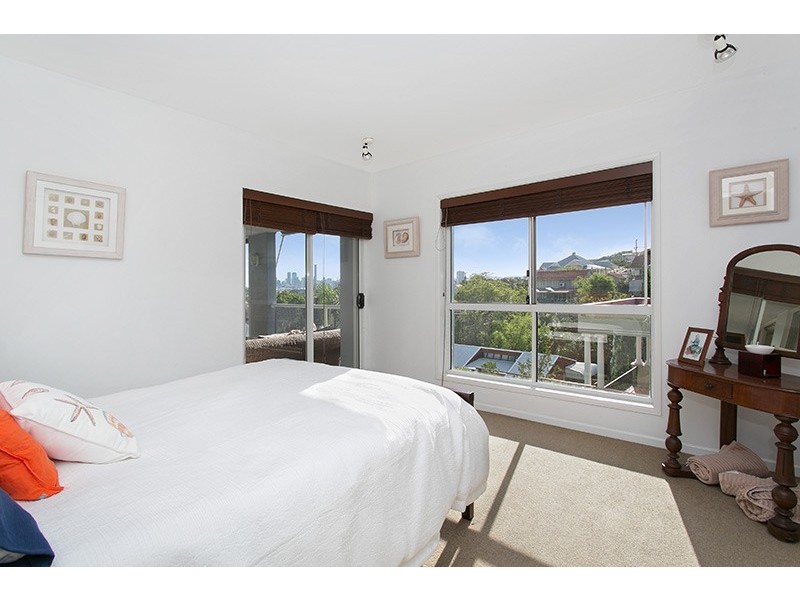 42a Grays Road, Hamilton QLD 4007